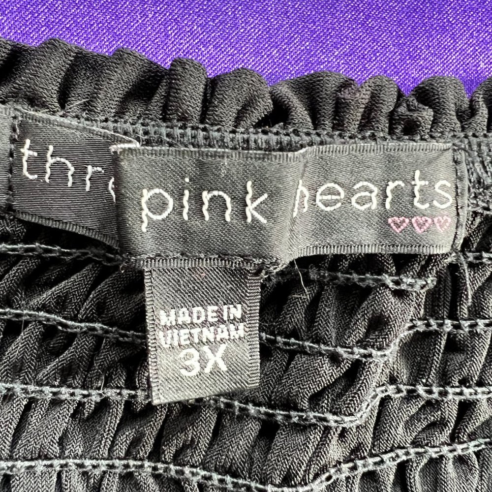 📌Three Pink Hearts Cold Shoulder Short Sleeves Carmen Style Dress - Picture 10 of 12